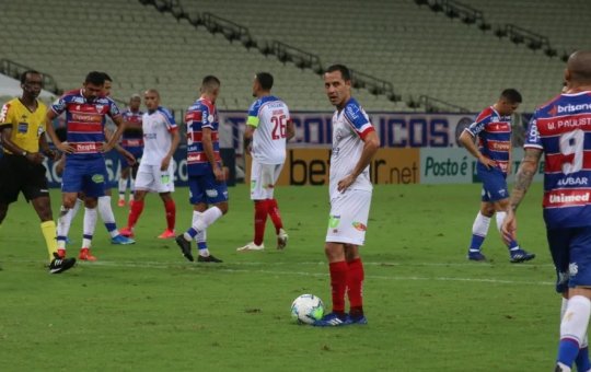 Somente neste ano, Bahia e Fortaleza já se enfrentaram quatro vezes; relembre