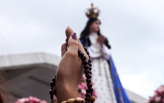 Confira imagens marcantes do cortejo de Nossa Senhora da Conceição da Praia