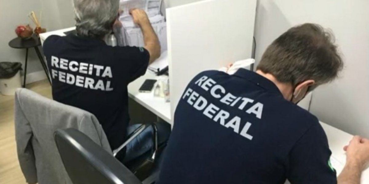 Operação é feita contra desvio de dinheiro público da área de saúde em Salvador