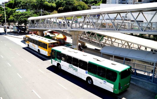 Linhas de ônibus passarão por mudanças a partir deste sábado (11); confira