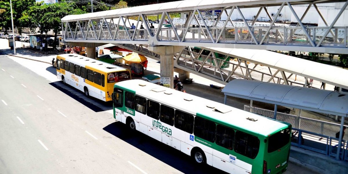 Linhas de ônibus passarão por mudanças a partir deste sábado (11); confira