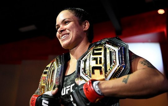 Pra cima 'Leoa'! Amanda Nunes defende cinturão do peso-galo no UFC 269