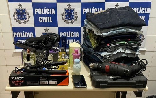 Homem vai à delegacia de Santa Inês, confessa diversos crimes e é preso