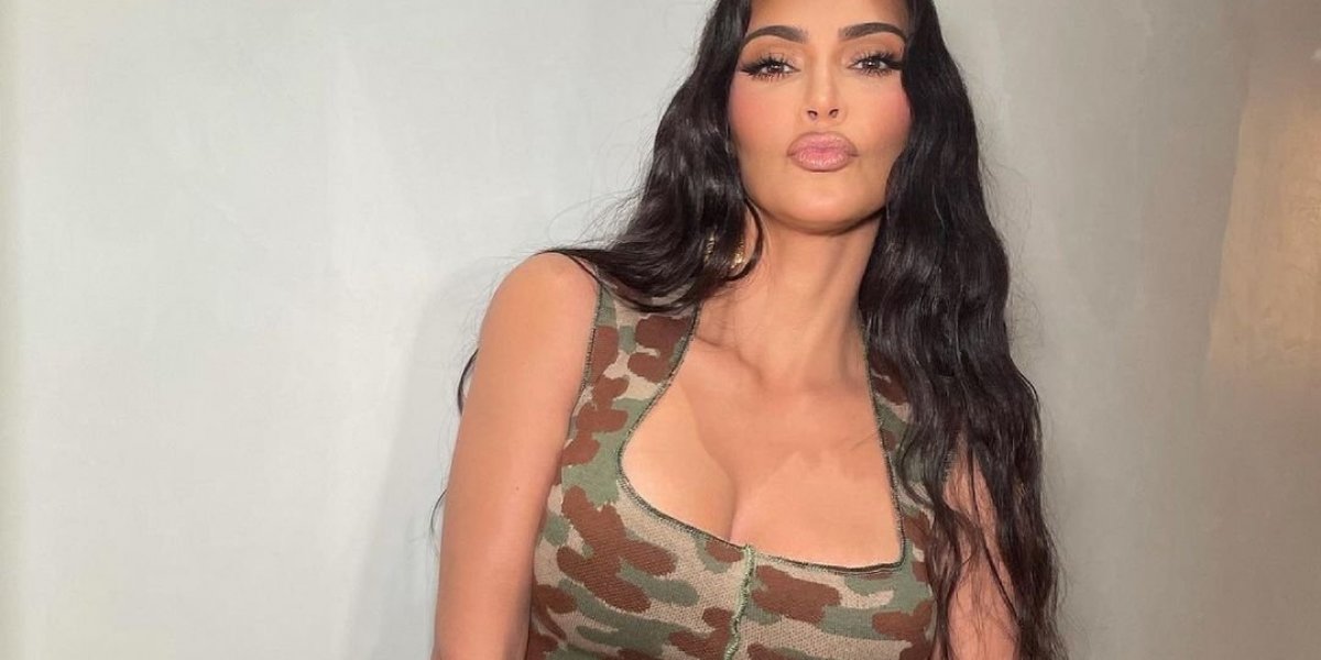 Kim Kardashian pede à justiça para ficar solteira antes da conclusão do divórcio