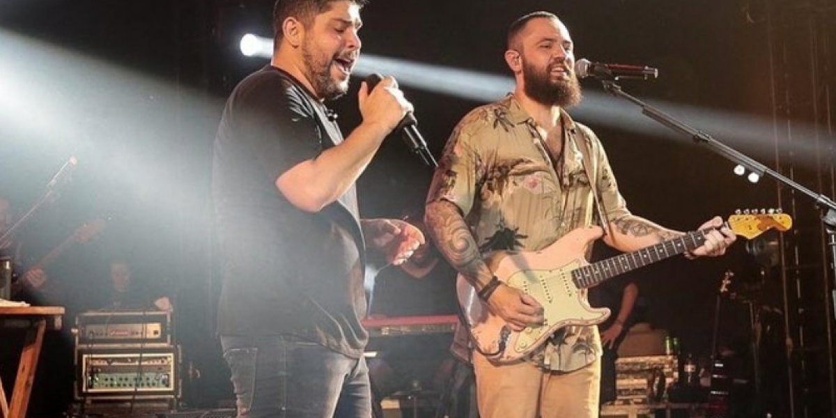 Fã faz pedido indecente para cantor da dupla Jorge & Mateus e vídeo viraliza