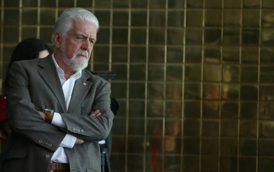 Jacques Wagner manda mensagem de apoio a jornalistas agredidos no sul da Bahia