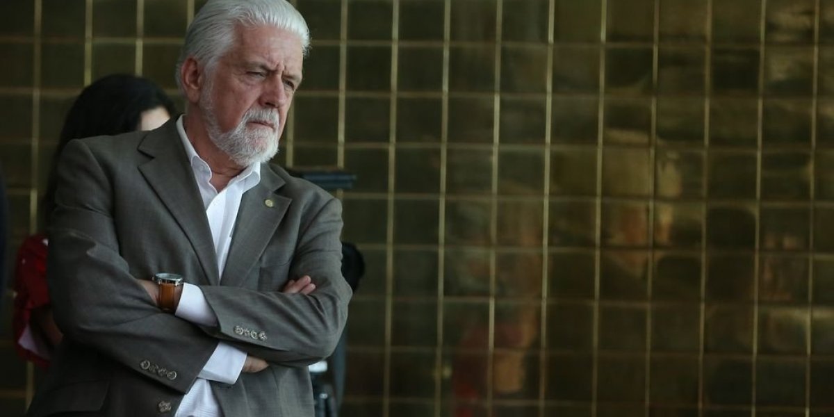 Jacques Wagner manda mensagem de apoio a jornalistas agredidos no sul da Bahia