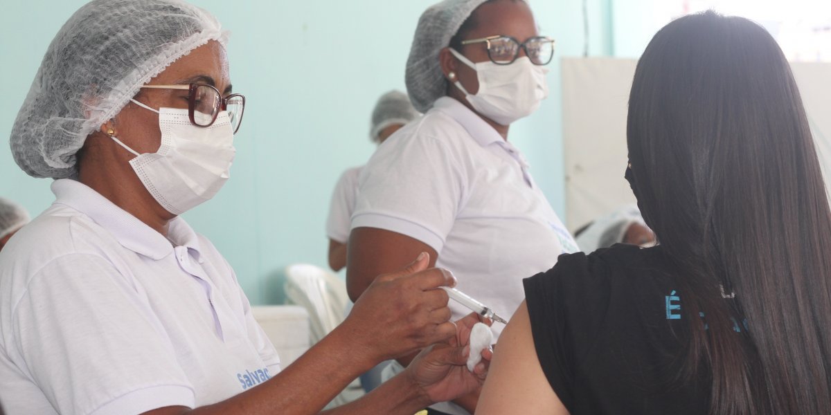 Surto de influenza deixa postos de saúde de Salvador lotados