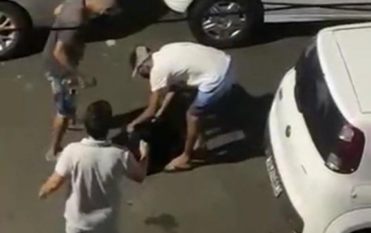 Vídeo: Dupla assalta homem e leva carro no Candeal